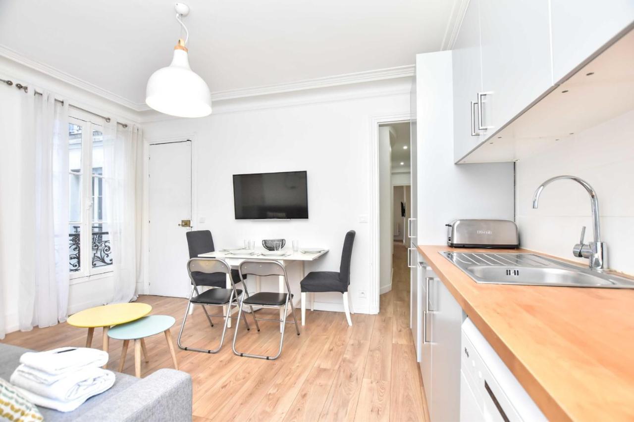 Cozy 1br 4p - Royal Palace Lo Museum * Parijs