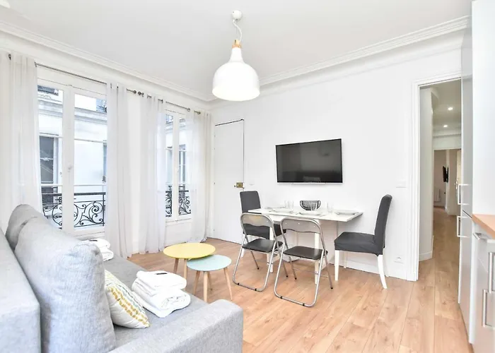 Cozy Apartment 1Br 4P - Royal Palace Lo Museum